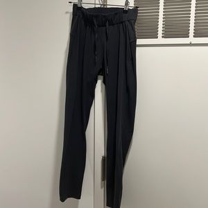 Lululemon On the Fly 27” Pant